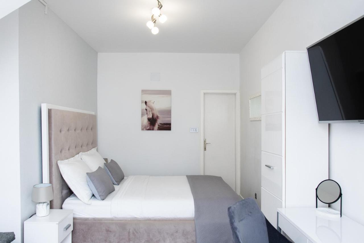 Apartment Maris Šibenik Buitenkant foto