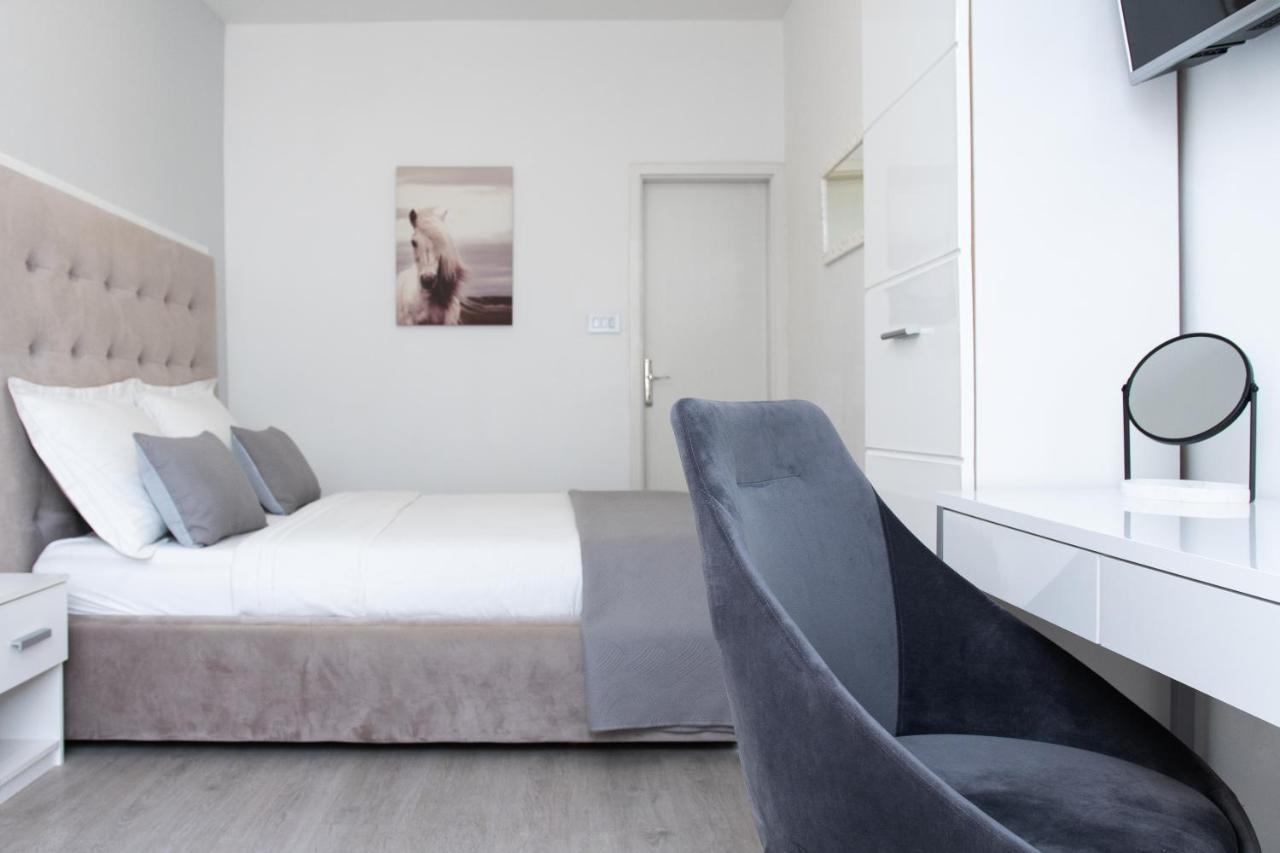 Apartment Maris Šibenik Buitenkant foto